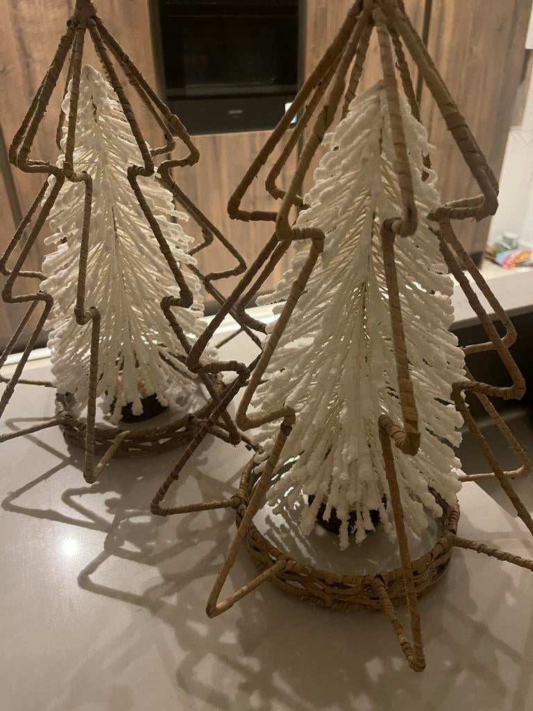 Riviera Maison Rattan kerstboom, Diversen, Kerst, Ophalen of Verzenden, Zo goed als nieuw