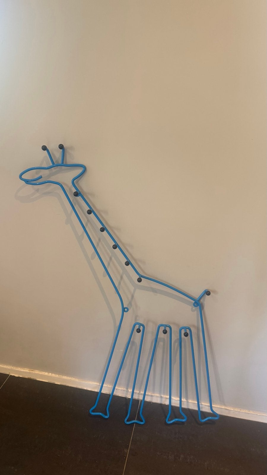 Leuke blauwe giraf kapstok voor kinderkamer, Gebruikt, 100 tot 150 cm, Ophalen of Verzenden, Metaal