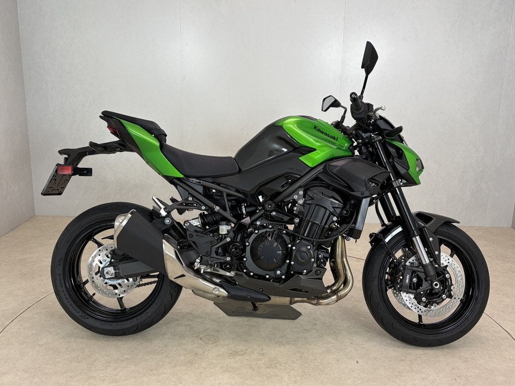 Kawasaki Z 900 (bj 2026), Bedrijf, Info@kawasaki.nl, Meer dan 35 kW, Jacobus Spijkerdreef 1-3
2132 PZ  Hoofddorp, NL