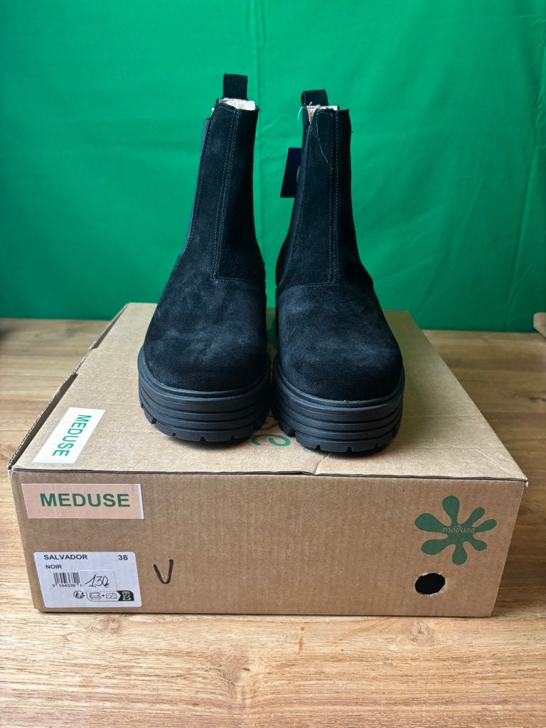 Meduse Salvador Noir zwarte Chelsea boots maat 38, Kleding | Dames, Schoenen, Zwart, Lage of Enkellaarzen, Ophalen of Verzenden