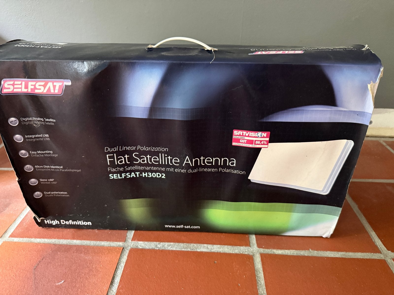 Zelfsat H30D2 Platte Satelliet Antenne met Geïntegreerde LNB, Caravans en Kamperen, Ophalen of Verzenden, Nieuw