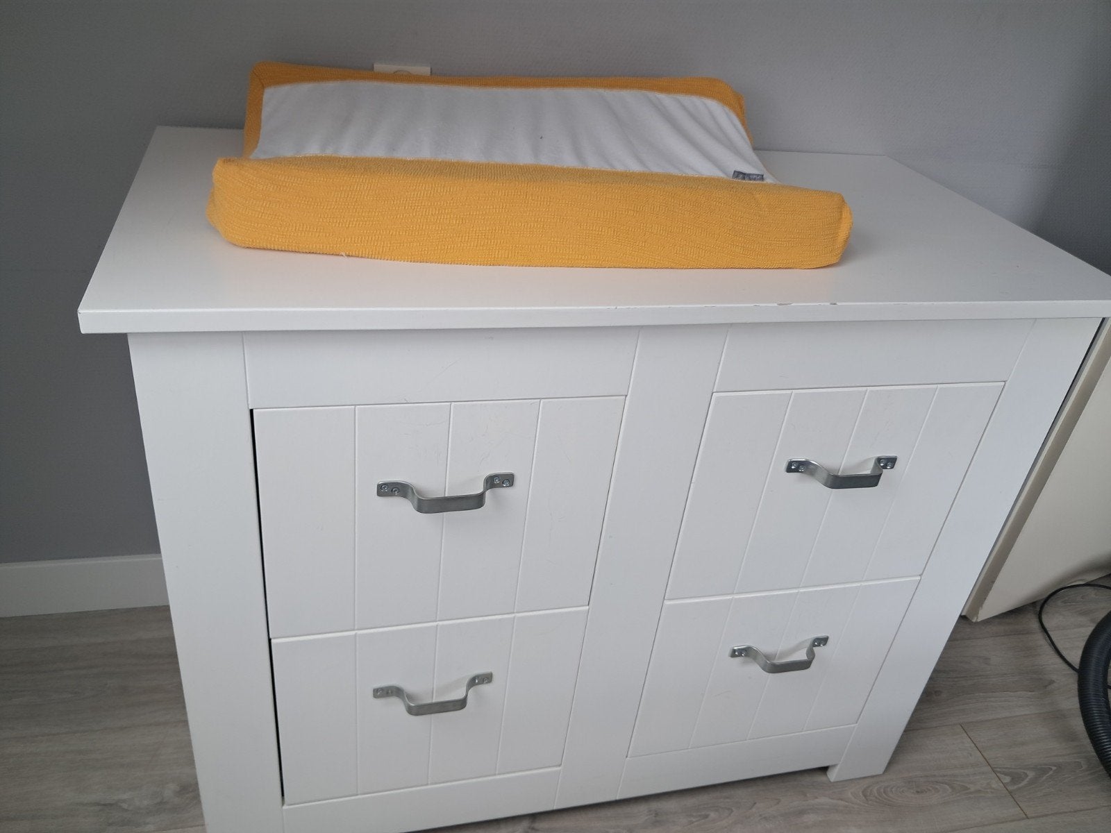 Commode gratis, Ophalen, Gebruikt, 50 tot 70 cm, 100 cm of meer