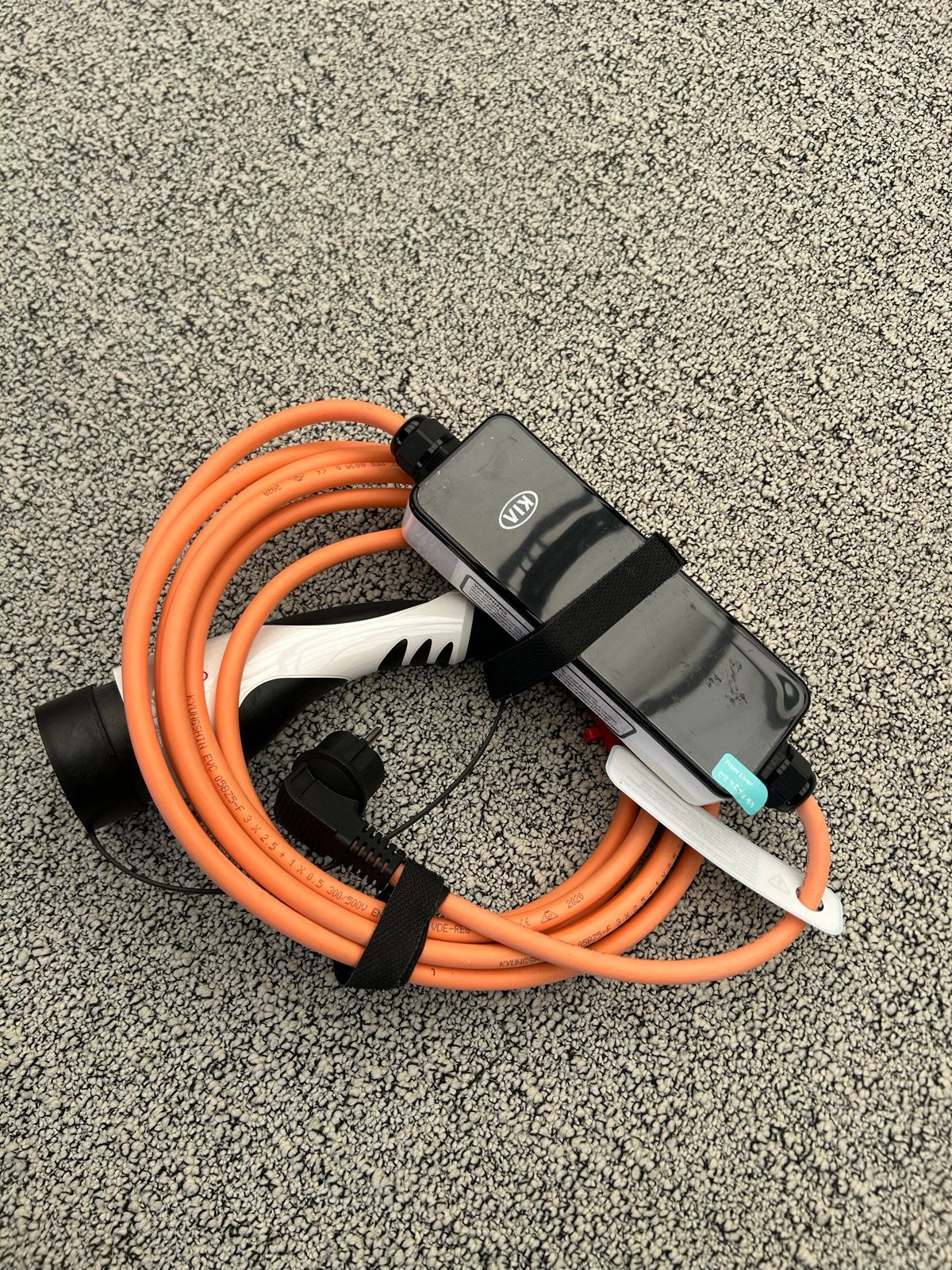 Kia EV Laadkabel Mode 2 (230V, 16A) - Nieuw in verpakking, Auto diversen, Laadpalen, Ophalen of Verzenden, Nieuw, Laadkabel
