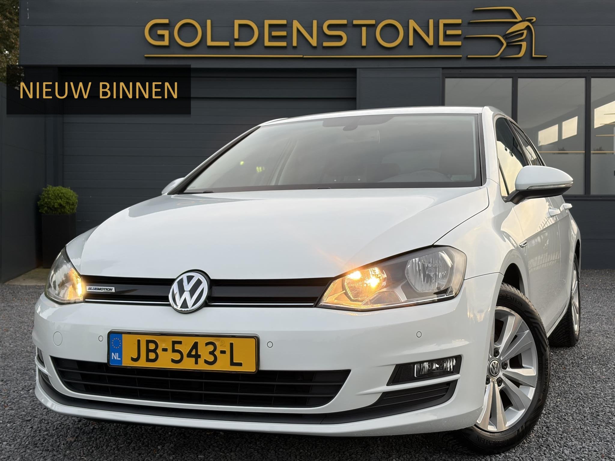 Volkswagen Golf 1.0 TSI Business Edition Connected ✓2e Eig, Auto's, Voorwielaandrijving, Gebruikt, Origineel Nederlands, Bedrijf