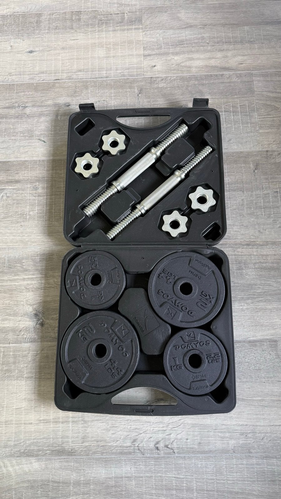 Dumbbellset 20 kg met koffer, Sport en Fitness, Fitnessmaterialen, Ophalen, Nieuw, Armen, Halterset