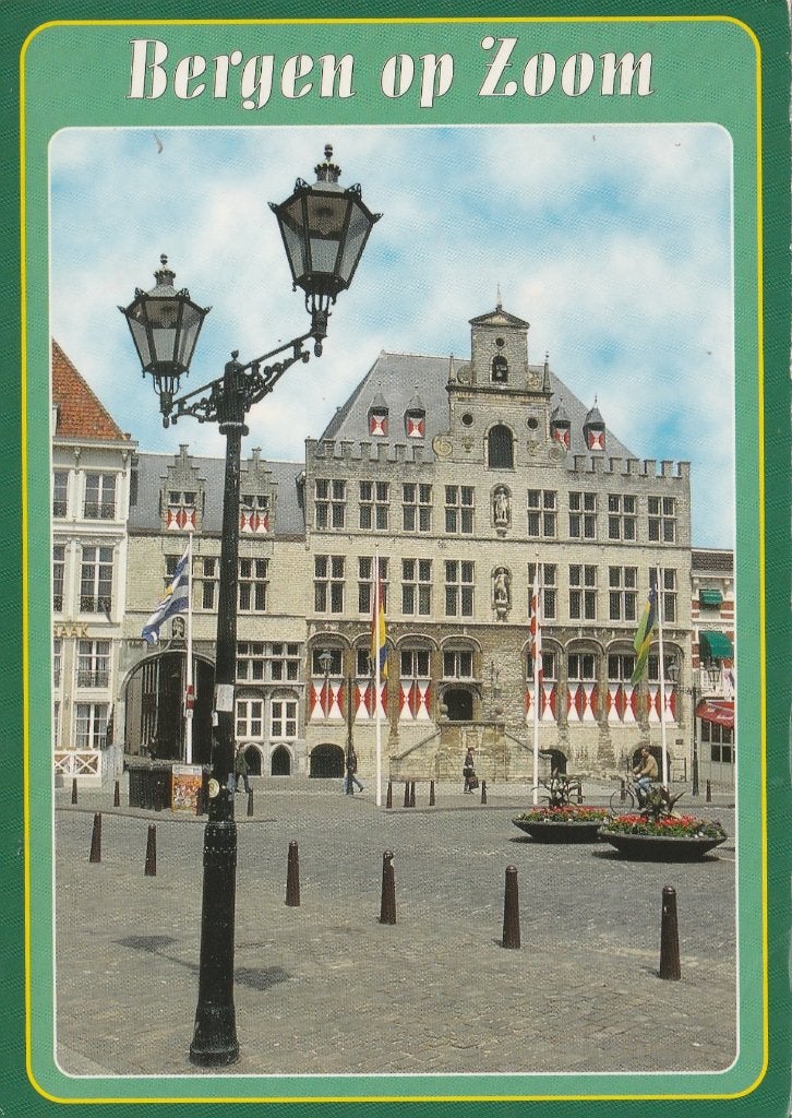 BERGEN OP ZOOM Stadhuis, Verzamelen, Ansichtkaarten | Nederland, Verzenden, 1980 tot heden, Gelopen, Noord-Brabant