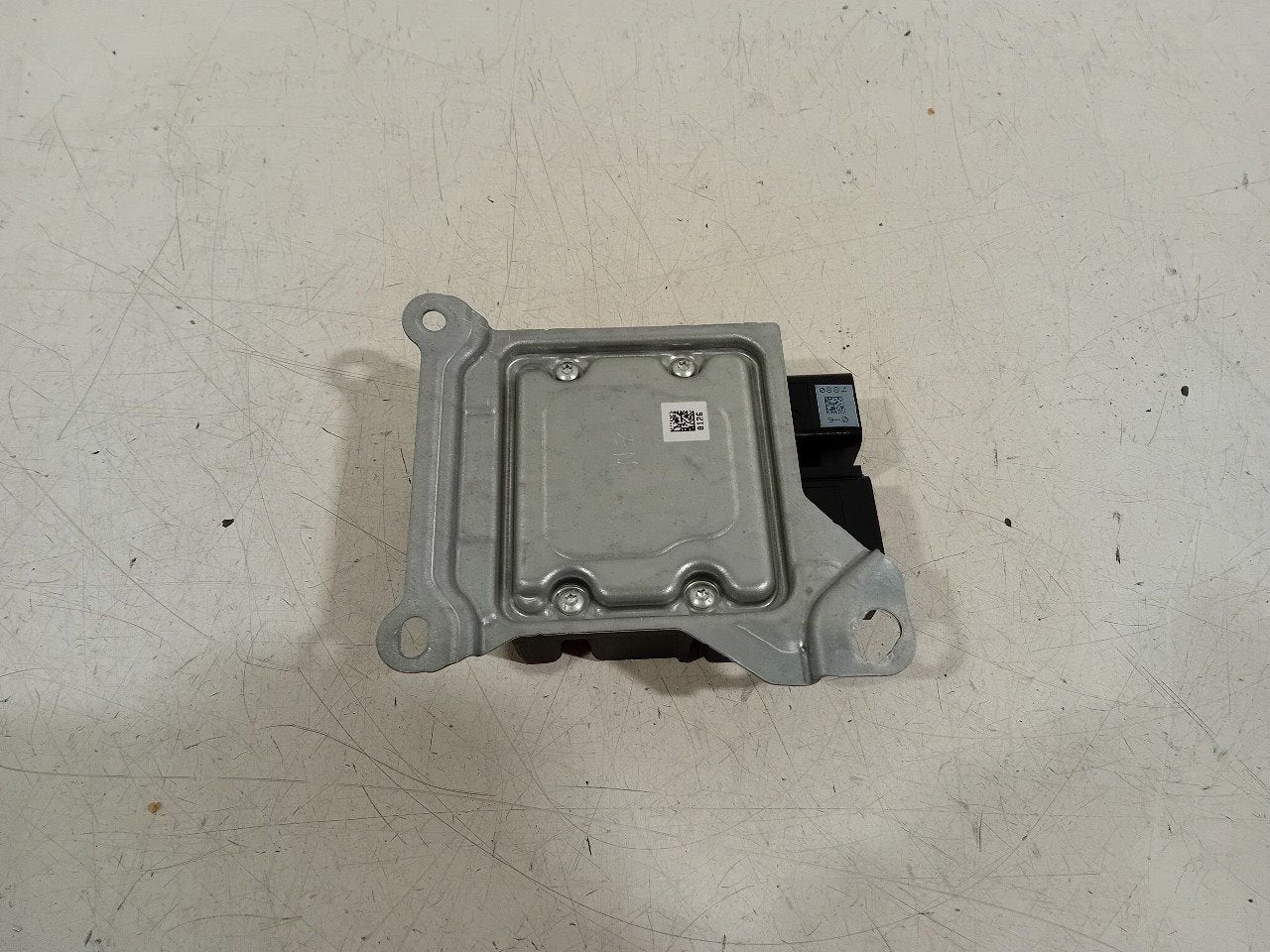 Airbag module Ford Focus, Onderdelen@venauto.nl, Van der Ven Autorecycling B.V., Gebruikt, Ettenseweg 76, 4706 PB Roosendaal, The Netherlands