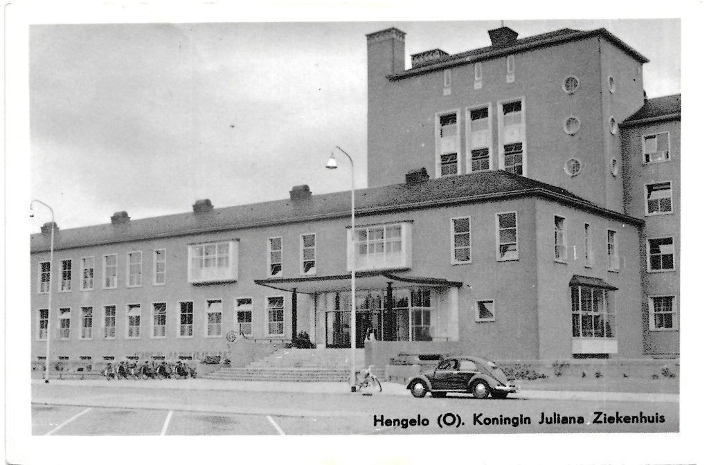 AK Hengelo - Koningin Juliana Ziekenhuis, VW Kever, Verzenden, 1960 tot 1980, Gelopen, Overijssel