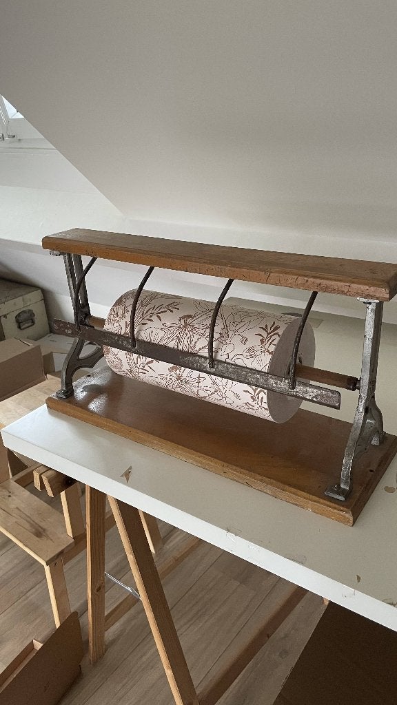 Vintage papierrolhouder, Ophalen