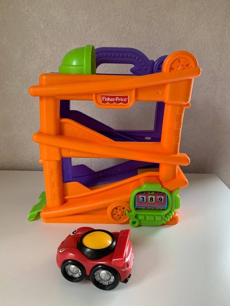 Fisher Price autogarage /autobaan met geluid en auto, zgan, Ophalen of Verzenden, Zo goed als nieuw, Speelset, Met geluid