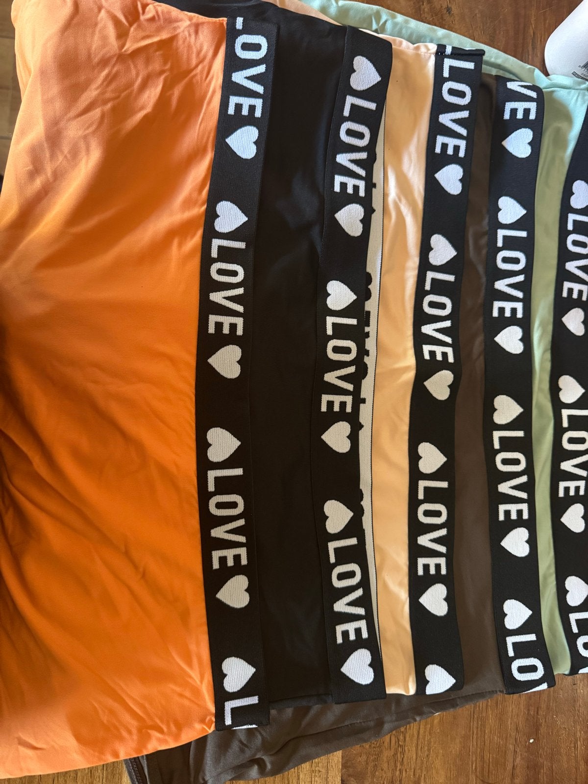 Comfortabele slips met 'LOVE' tailleband - Diverse kleuren, Ophalen of Verzenden, Meerkleurig, Slip