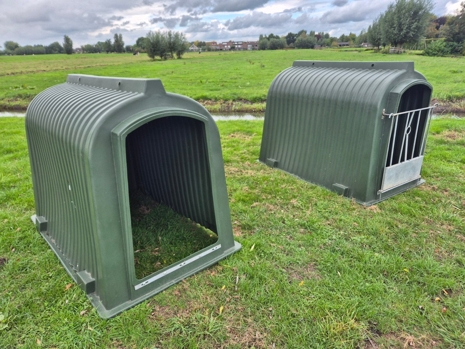 3 kunststof schuilhokken voor schapen / kleinvee, Meerdere dieren, Schaap, 3 tot 5 jaar