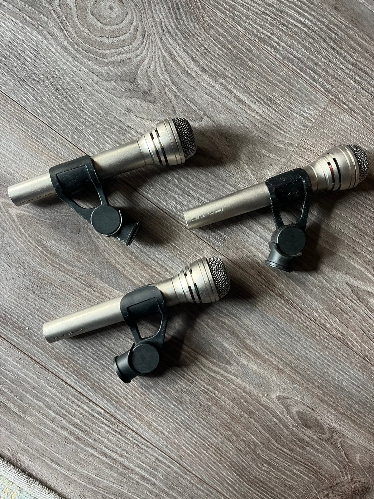 AKG D125 vintage dynamische microfoons, Ophalen, Gebruikt, Zangmicrofoon