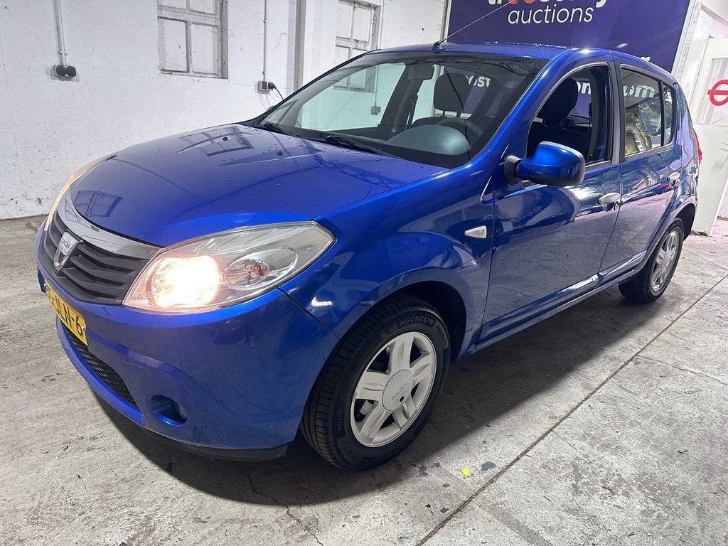 Dacia - Sandero - 1.6 Lauréate - 35-JLN-6, Auto's, Voorwielaandrijving, 1011 kg, 4 cilinders, Blauw