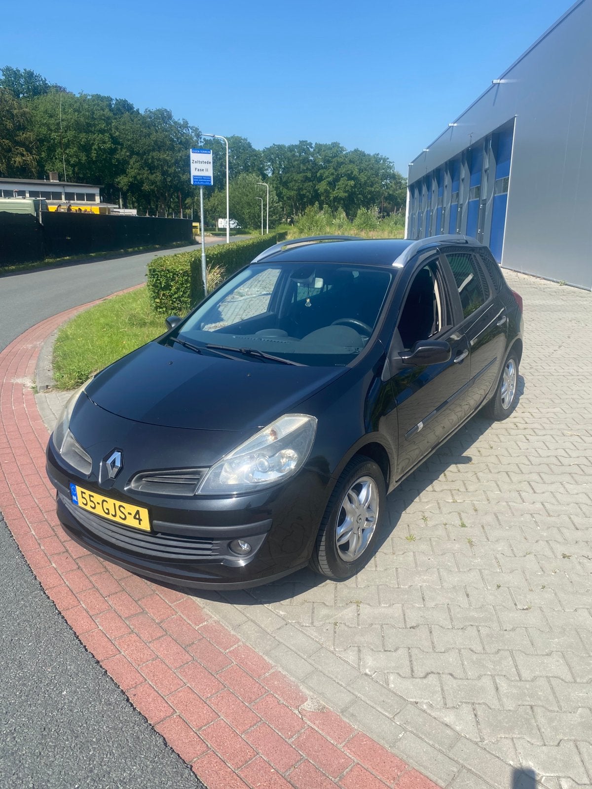 Renault Clio 1.6 16V 82KW Estate 2008 Zwart AIRCO NW APK, Auto's, Voorwielaandrijving, 1145 kg, 4 cilinders, Origineel Nederlands