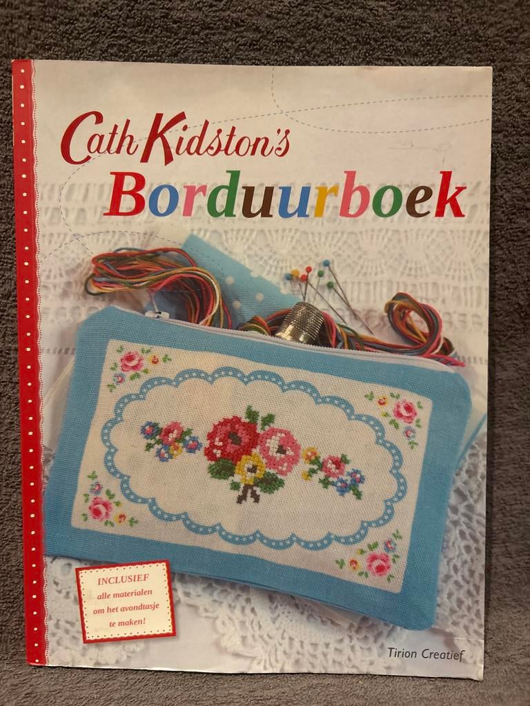 Cath Kidston - Borduurboek, Cath Kidston, Ophalen of Verzenden, Zo goed als nieuw