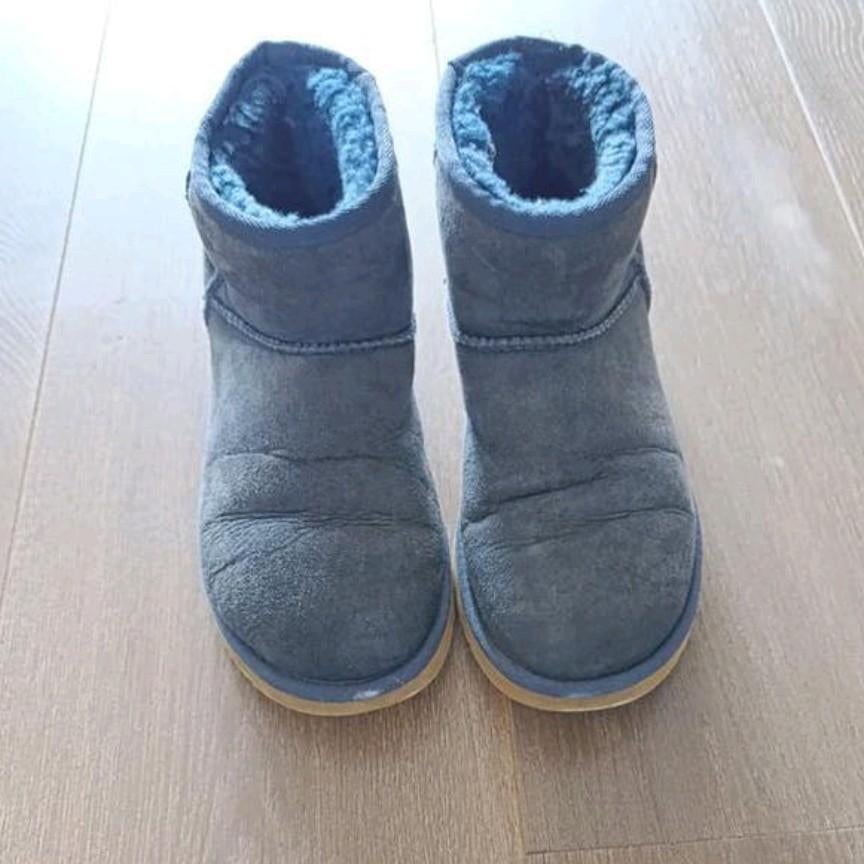Gedragen dames UGGS blauw maat 38, UGG, Blauw, Lage of Enkellaarzen, Ophalen of Verzenden