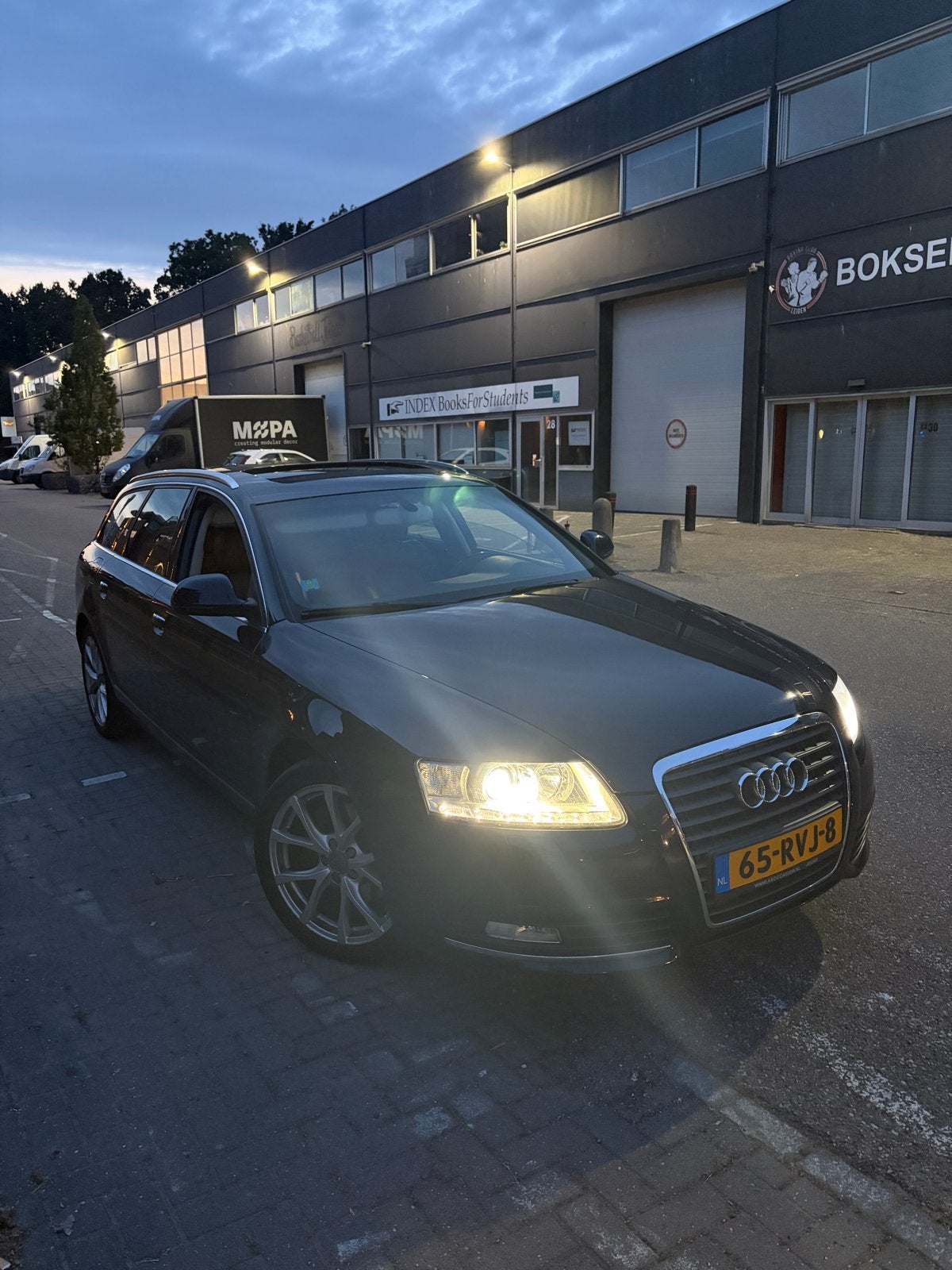 Audi A6 2.0 Tfsi Avant 125KW AUT 2011 Blauw, Auto's, 1610 kg, 4 cilinders, 1984 cc, Blauw