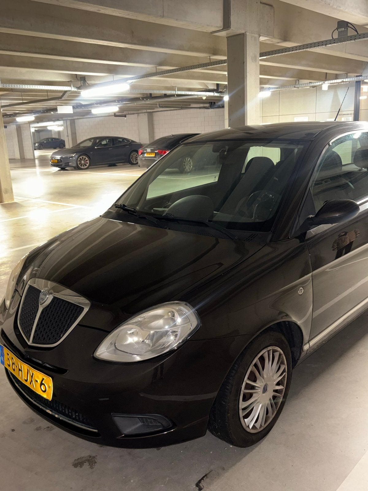 Lancia Ypsilon 1.4 16V AUT 2008 Bruin, Auto's, 970 kg, 40 €/maand, Bruin, 400 kg