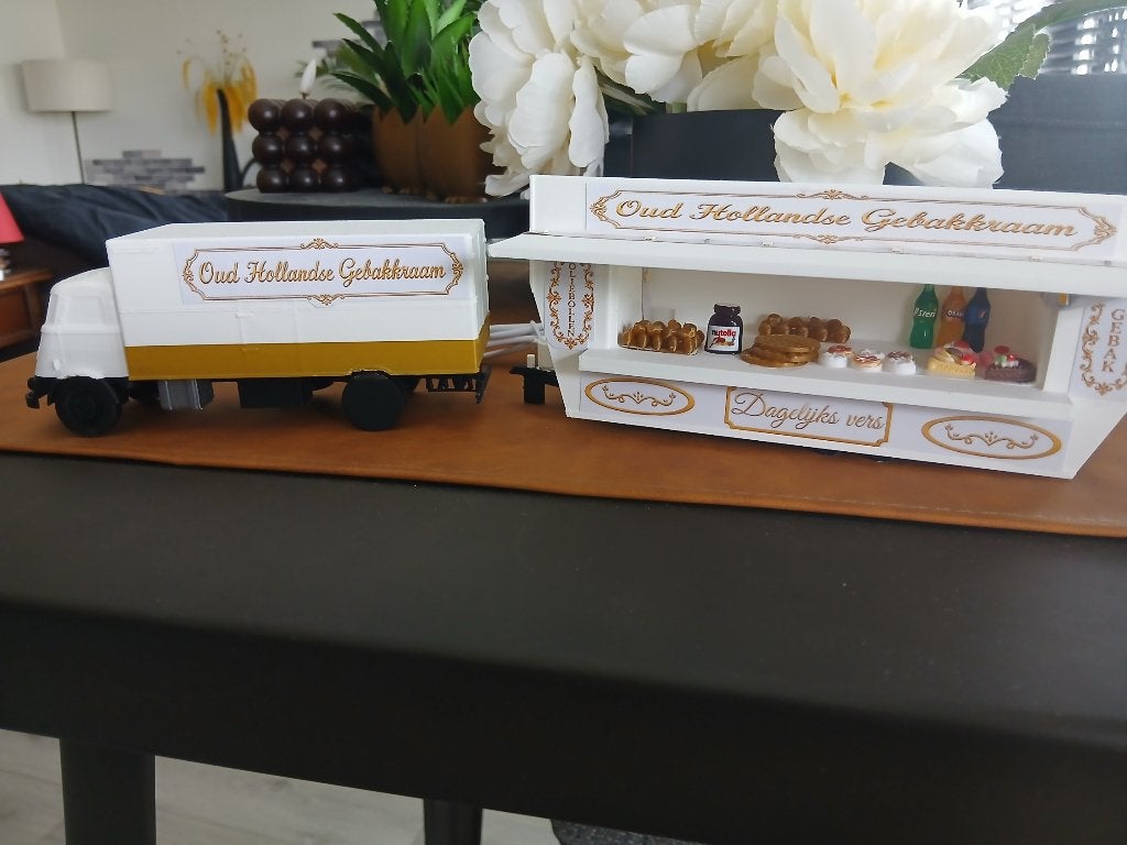 Oud Hollandse Gebak Oliebollenkraam eventueel met DAF Truck, Hobby en Vrije tijd, Modelbouw | Overige, Ophalen of Verzenden, Nieuw
