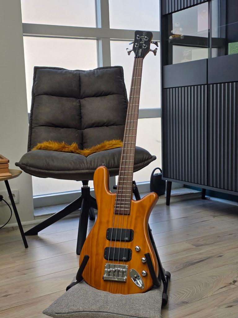 Warwick Rockbass Streamer Standard 4 basgitaar, Muziek en Instrumenten, Snaarinstrumenten | Gitaren | Bas, Ophalen, Gebruikt, Elektrisch