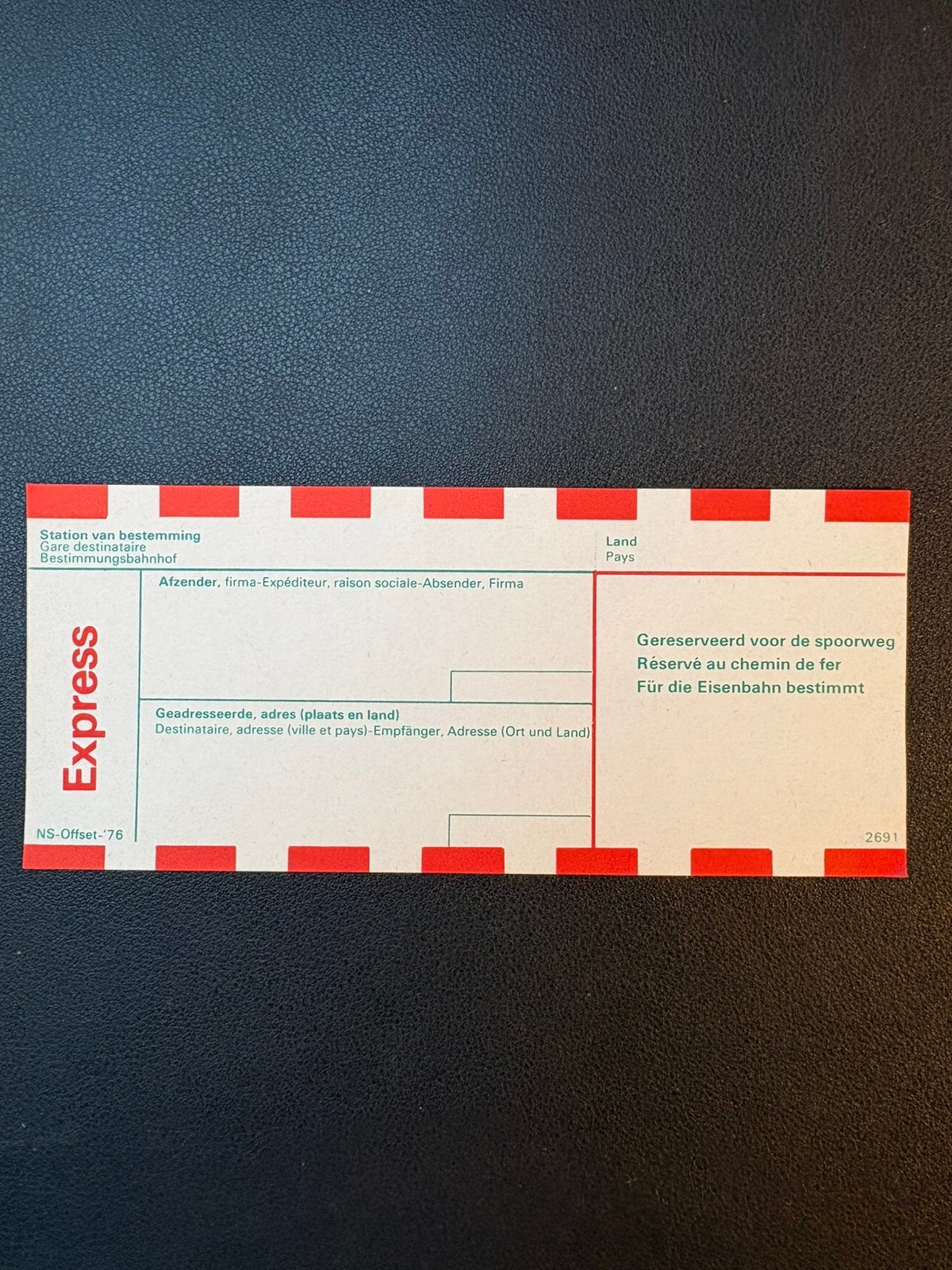 Adreslabel voor expressgoederen NS (1976), Verzamelen, Spoorwegen en Tramwegen, Ophalen of Verzenden, Zo goed als nieuw, Trein