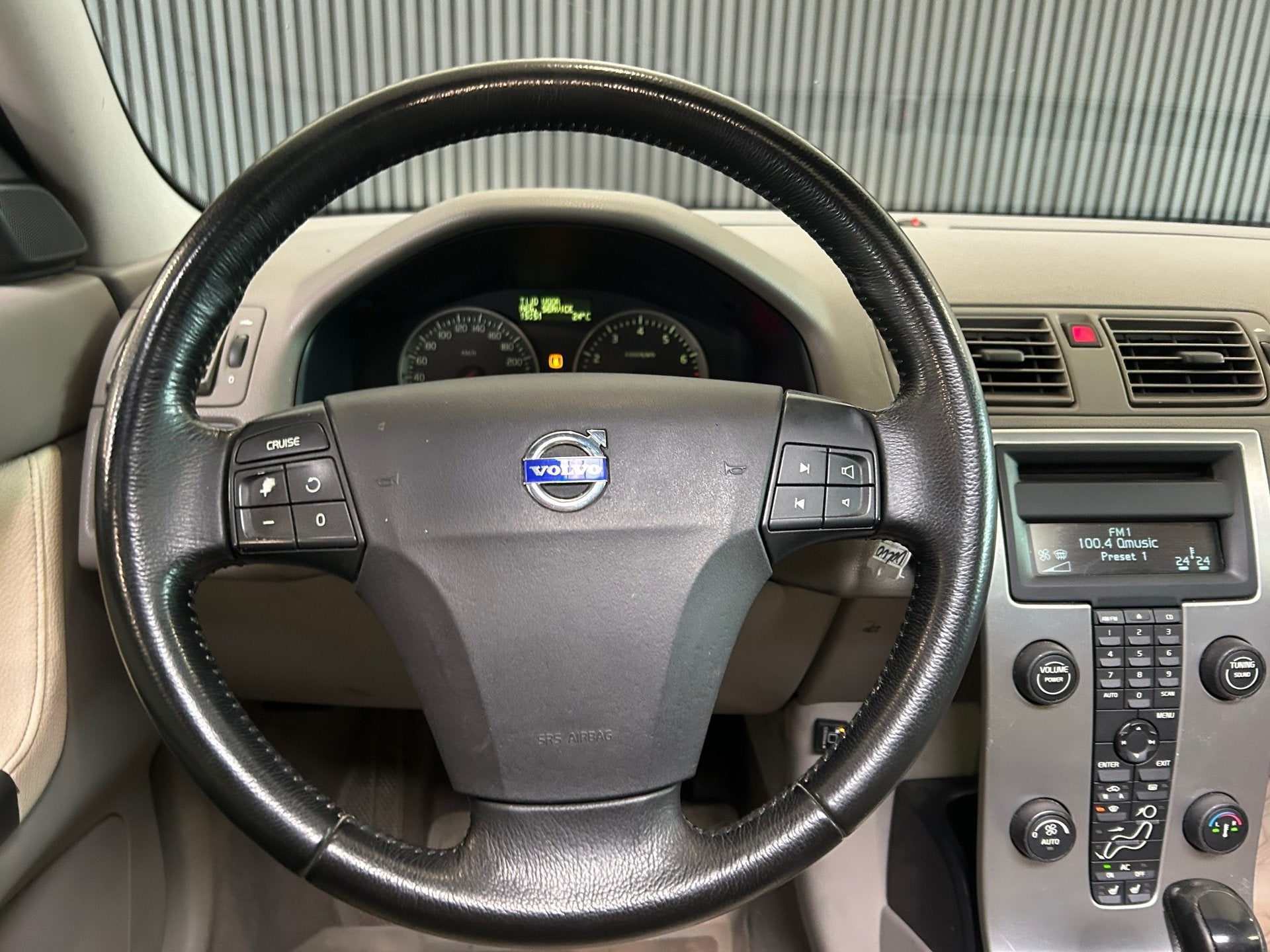 Volvo S40 2.4i Summum | LPG | Automaat | Cruise | Stoelverwa, Auto's, Dealer onderhouden, Gebruikt, 2435 cc, Stoelverwarming