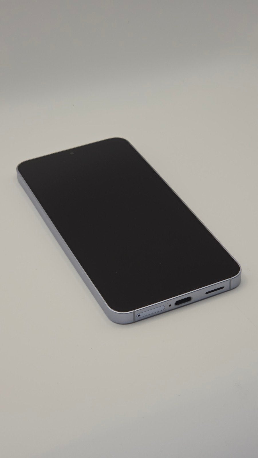 Foto 2 van Samsung Galaxy S25 512GB - Topconditie + Mouse Case