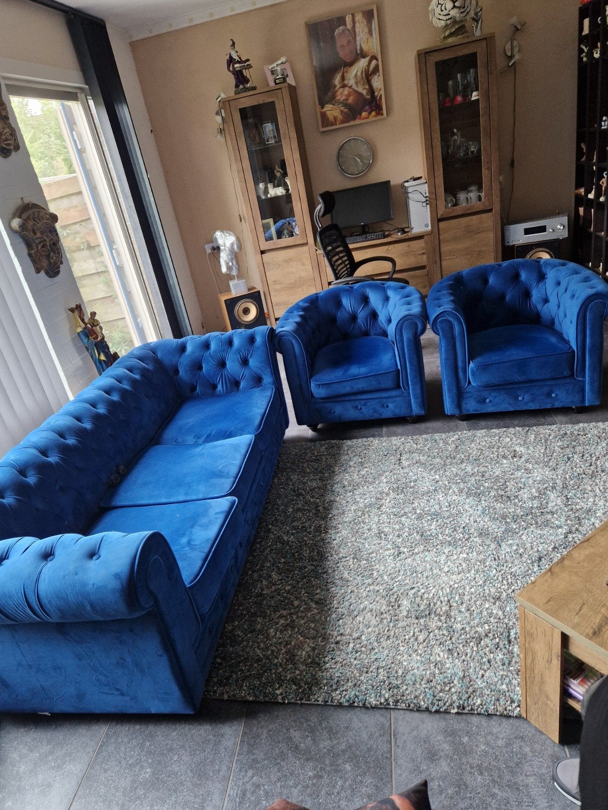 Zo goed als nieuwe blauwe Chesterfield bank en fauteuils, Chesterfield, Driepersoons, 75 tot 100 cm, Ophalen of Verzenden