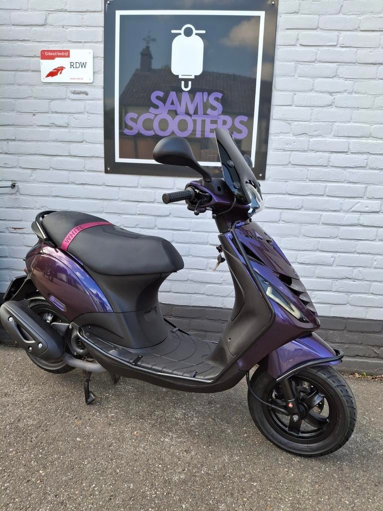 Piaggio Zip | 2024 | 3675 KM, Ophalen, Gebruikt, Piaggio