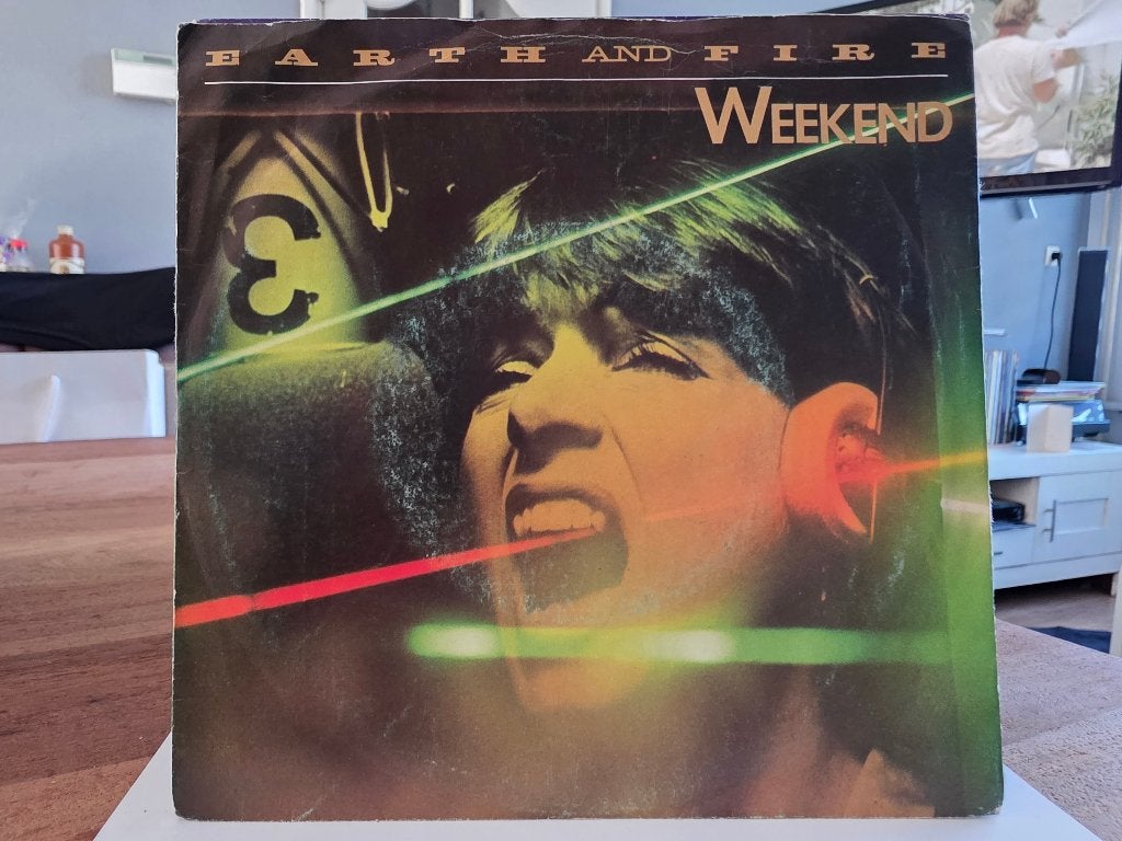 7" Single Earth & Fire - Weekend / Answer Me, Gebruikt, 7 inch, Ophalen of Verzenden, Pop