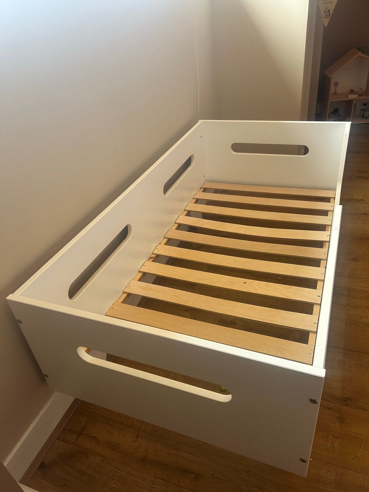 Petit Amelie peuterbed wit, Kinderen en Baby's, Kinderkamer | Bedden, Gebruikt, 70 tot 85 cm, Lattenbodem, 140 tot 160 cm