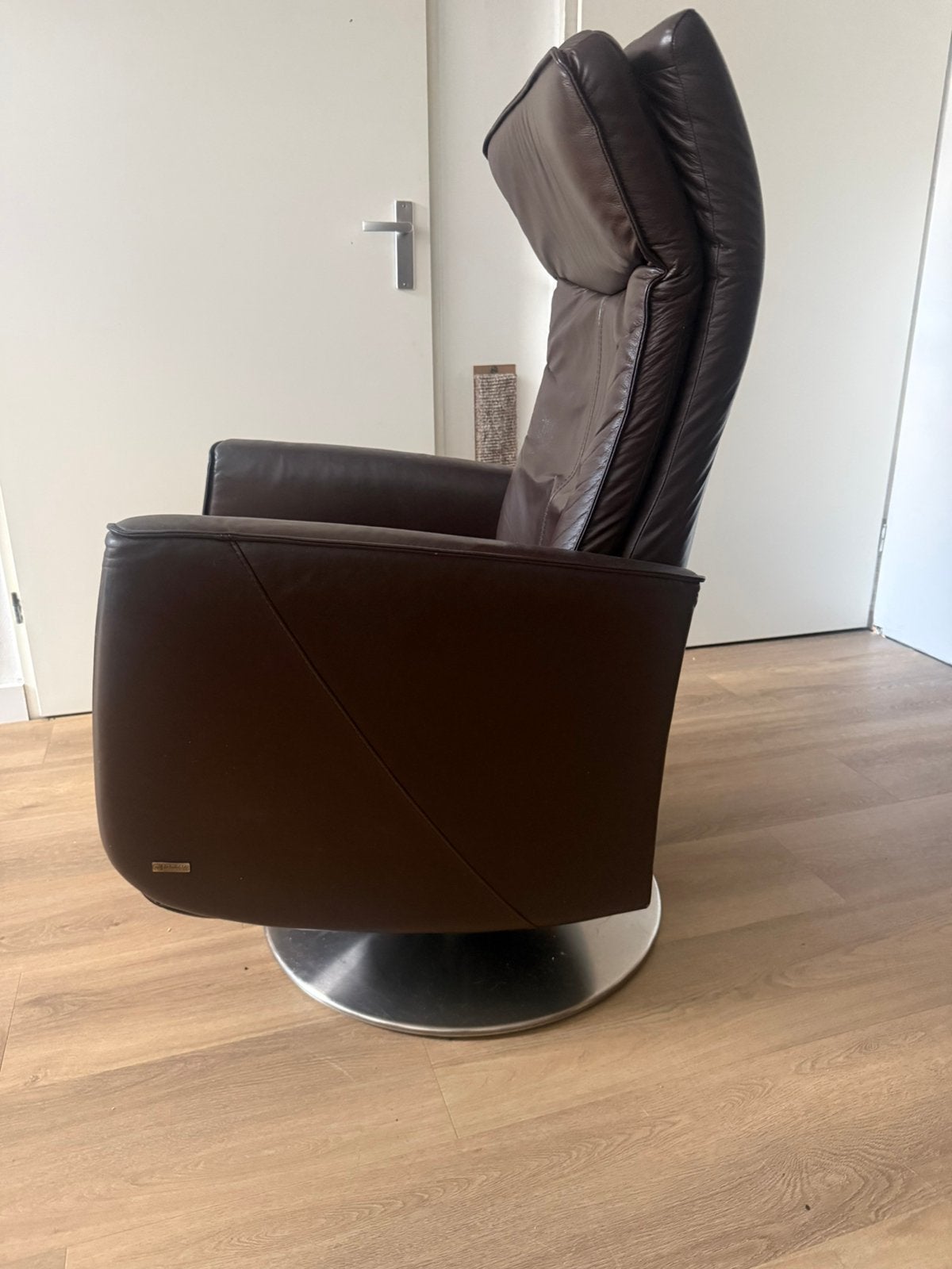 Te koop relaxstoel van het merk prominent, Ophalen, Gebruikt, Minder dan 75 cm, Leer