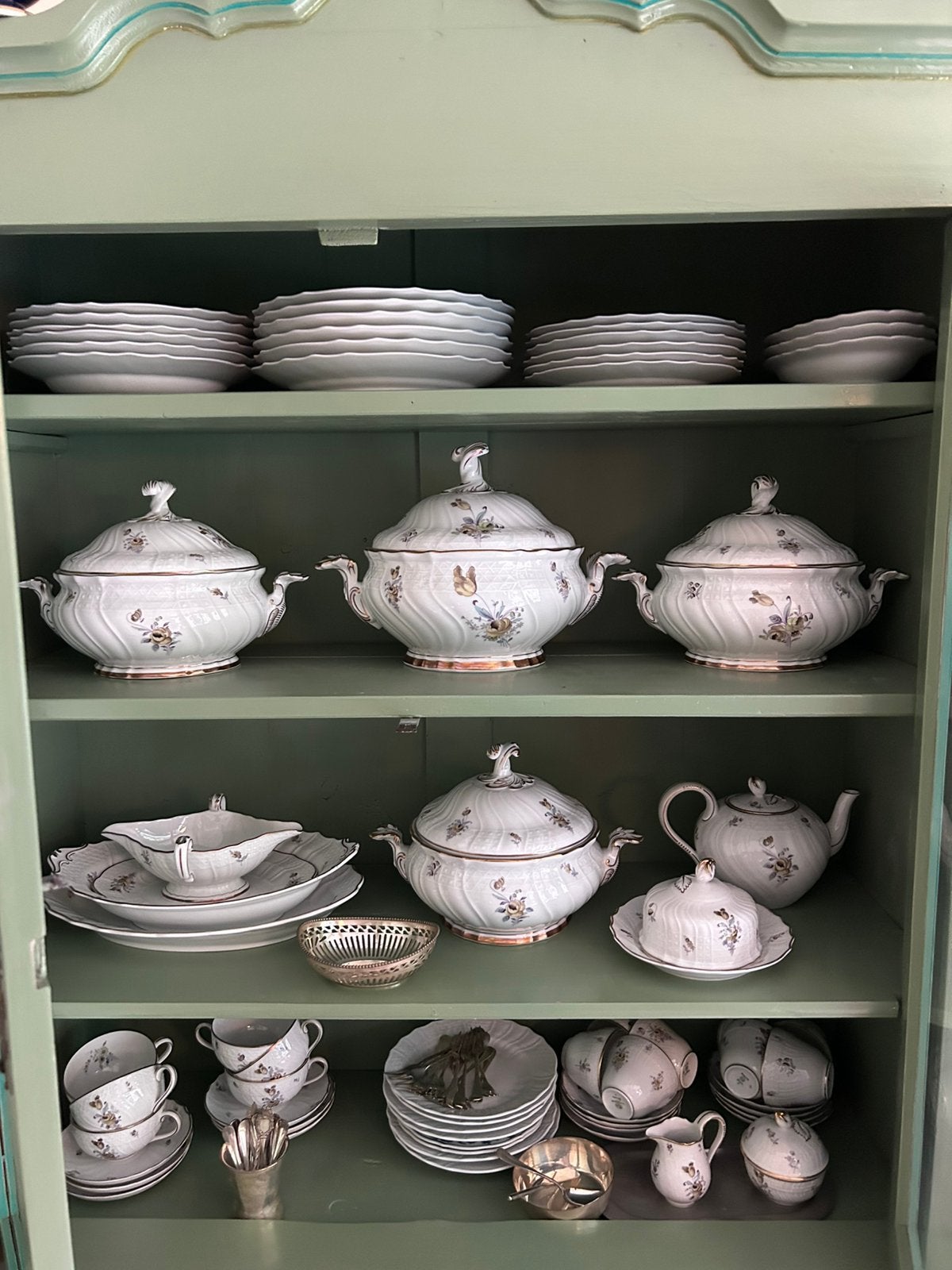 Servies Hutschenreuter compleet 50+ delig, Ophalen, Porselein, Overige stijlen