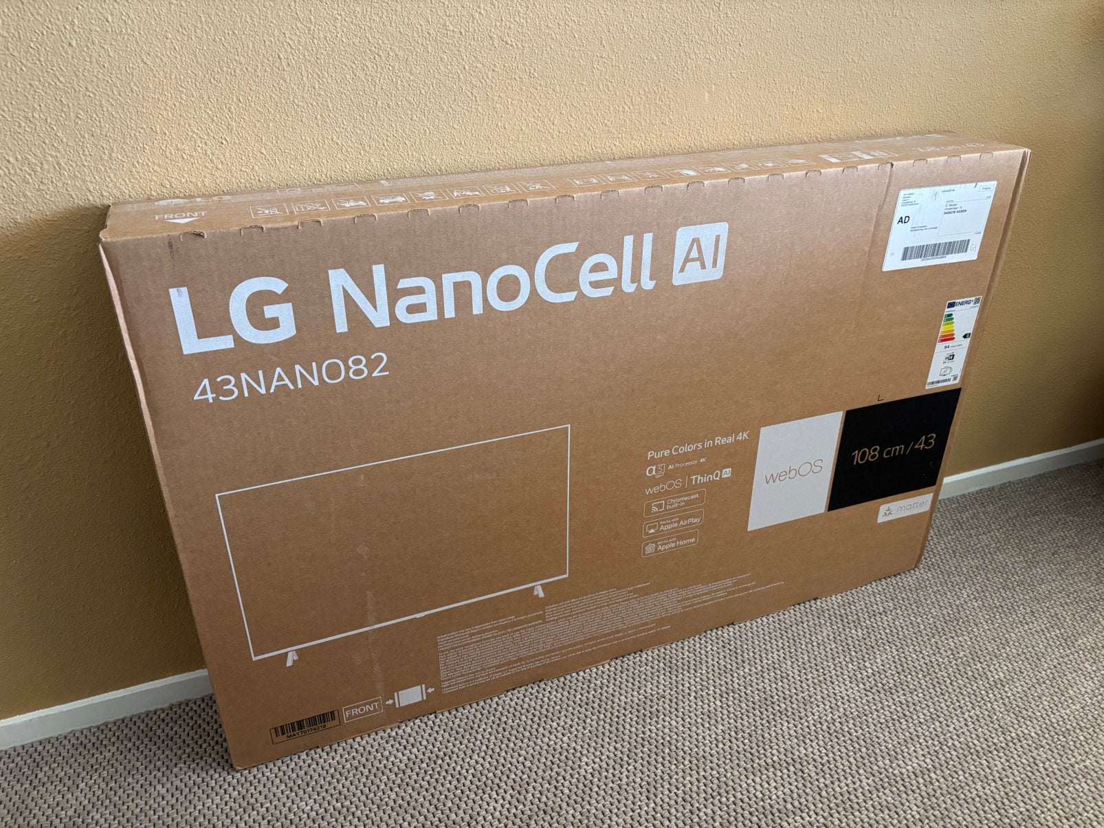 LG NanoCell Al NANO82 108 cm nieuw in doos, Audio, Tv en Foto, Ophalen, Zo goed als nieuw