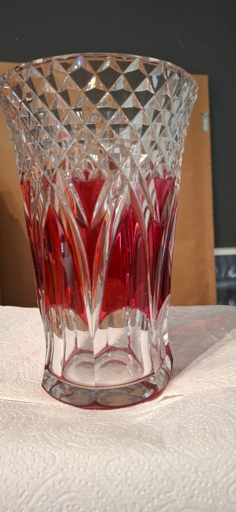 Kristallen vaas met rode accenten, 23 cm, gesigneerd, Ophalen of Verzenden