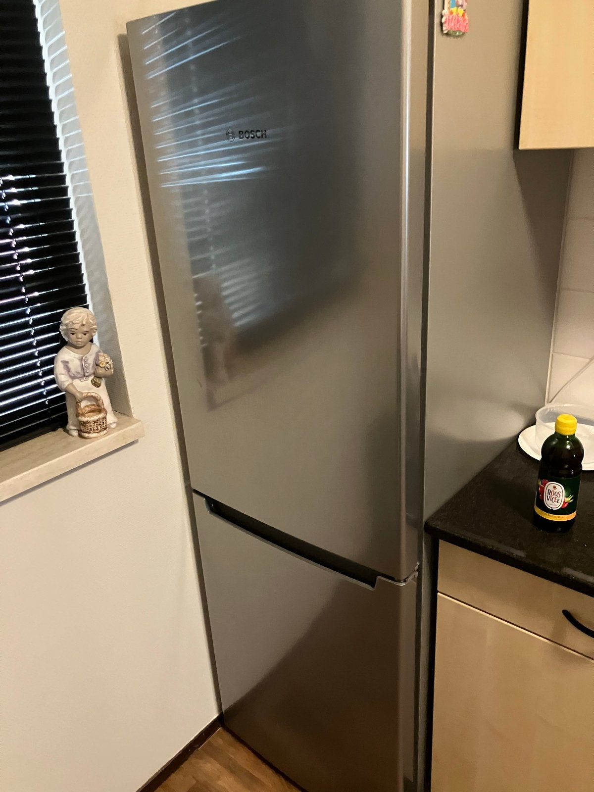 Bosch Koel-vriescombinatie met NoFrost, Ophalen, Gebruikt, 200 liter of meer, 60 cm of meer