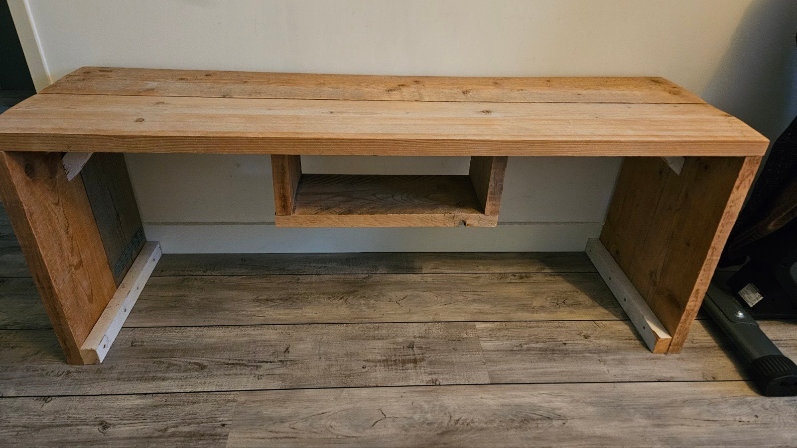 Steigerhouten TV-meubel met opbergvak, Huis en Inrichting, Kasten | Televisiemeubels, Ophalen, Gebruikt, 100 tot 150 cm, Minder dan 100 cm