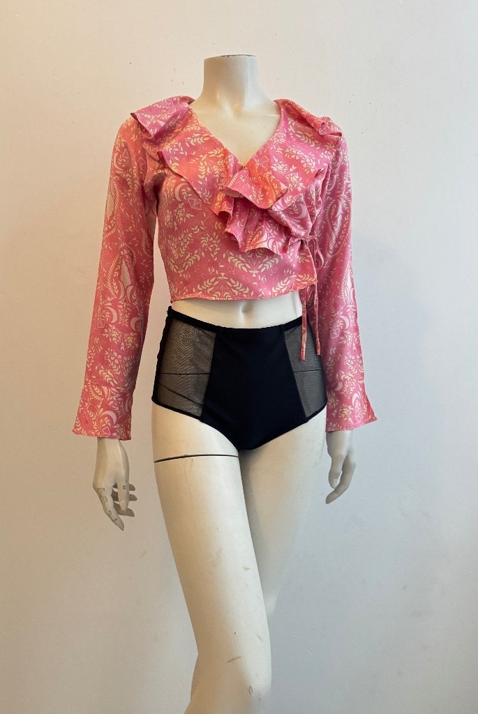 Laltramoda Moda zijden kort roze blouse zijde S, Kleding | Dames, Blouses en Tunieken, Ophalen of Verzenden, Zo goed als nieuw