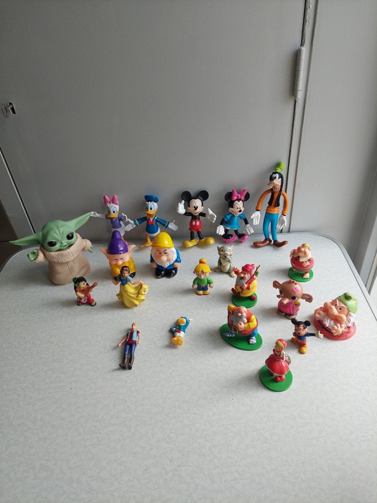 21 Disney poppetjes en figuren - Mickey, Donald, Sneeuwwitje, Ophalen of Verzenden, Gebruikt