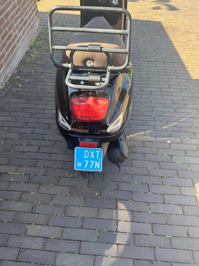 Momo morino 50 4t scooter, Fietsen en Brommers, Scooters | Overige merken, Ophalen, Gebruikt, Benzine