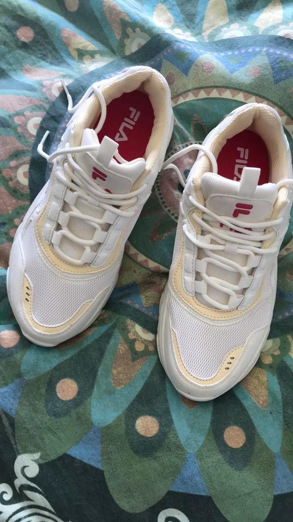 Fila sneakers maat 41 nieuw, Ophalen of Verzenden, Nieuw, Wit, Sneakers of Gympen