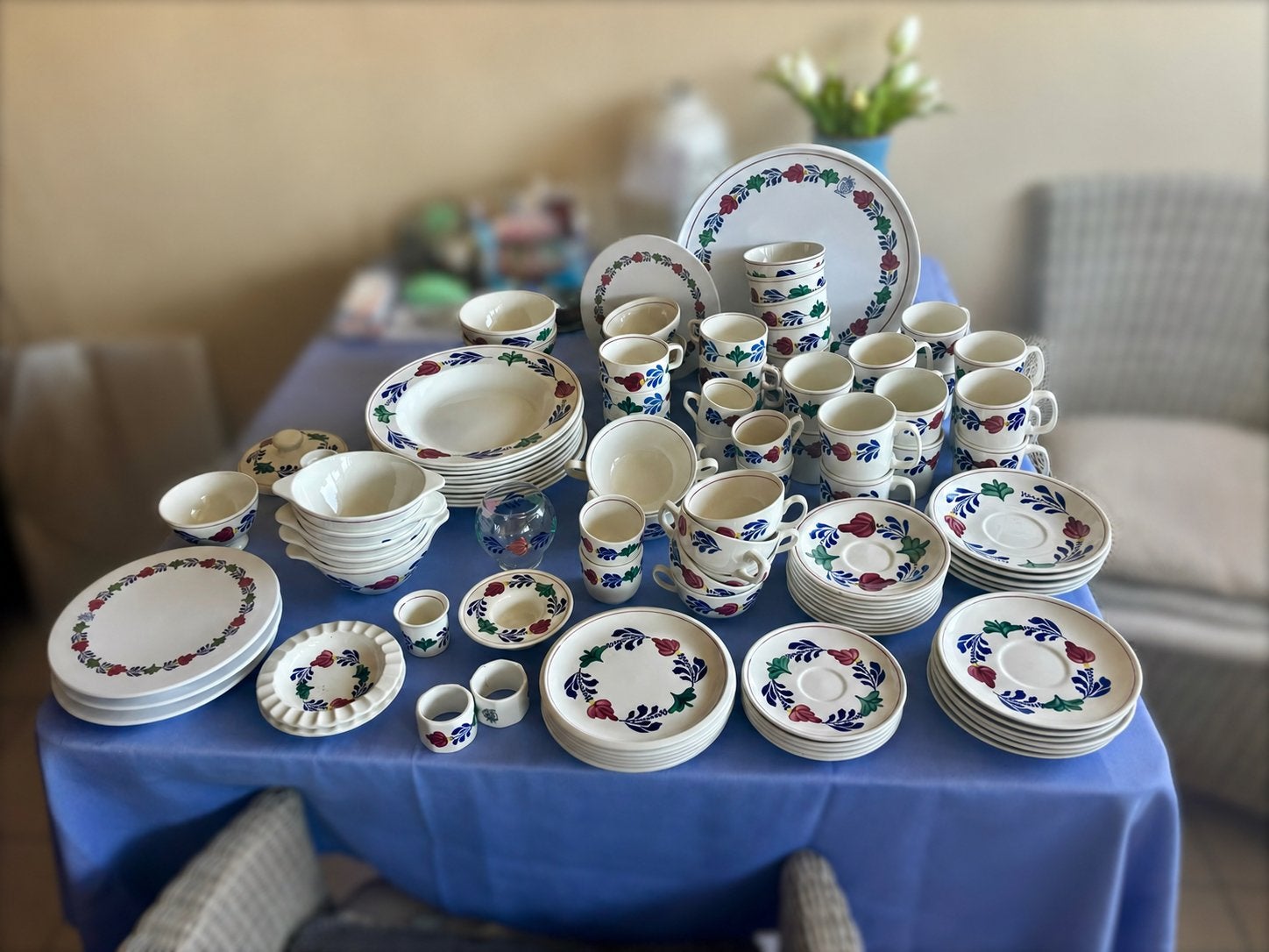 Boerenbont Servies, Ophalen