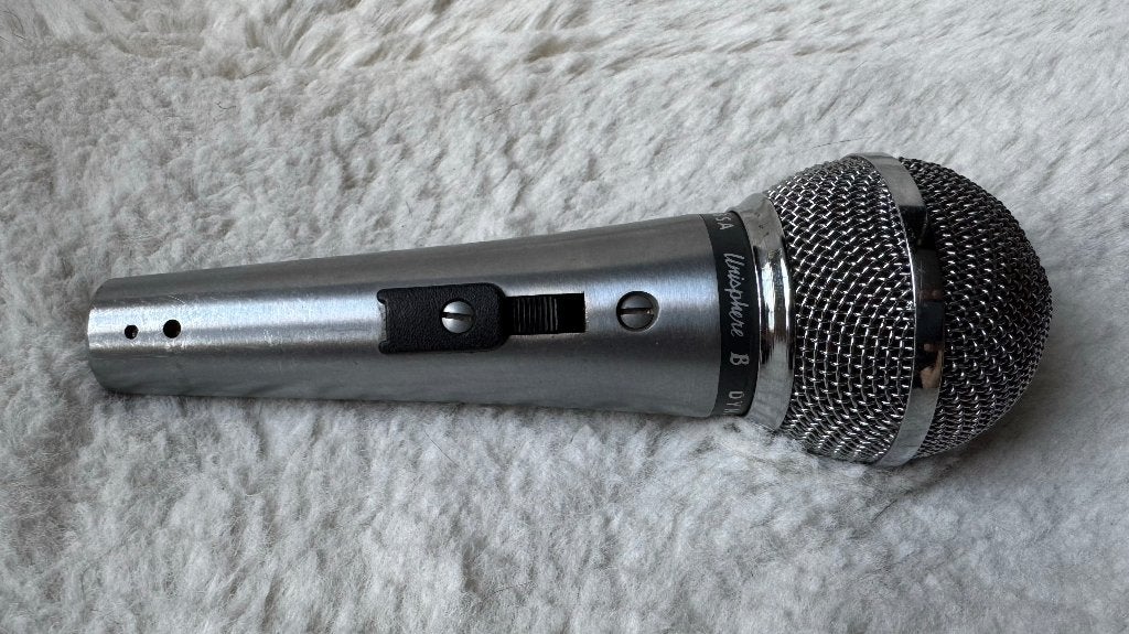 Shure – 588SA Unisphere B, Muziek en Instrumenten, Microfoons, Ophalen of Verzenden, Zo goed als nieuw, Zangmicrofoon