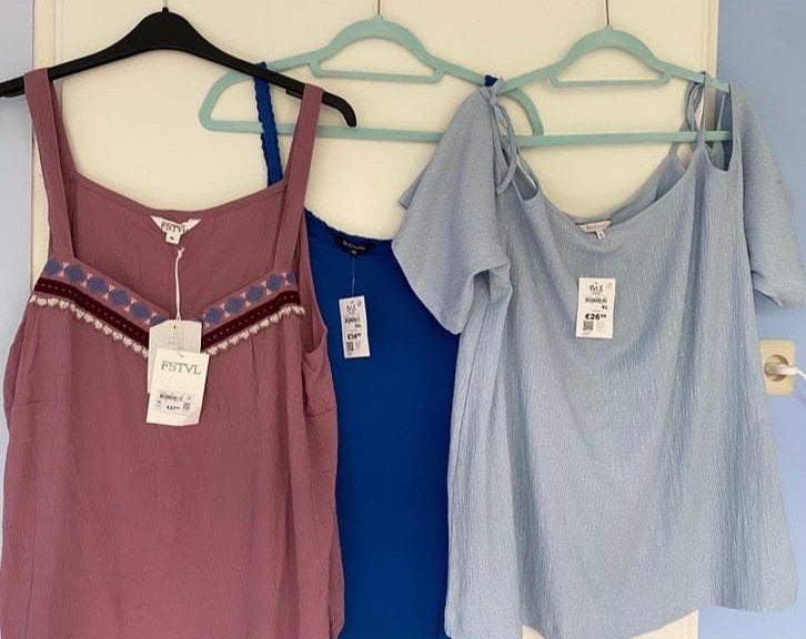 5 shirts nieuw 4 met kaartje!!+ gratis  50 52, Kleding | Dames, Ophalen of Verzenden, Nieuw, Shirt of Top