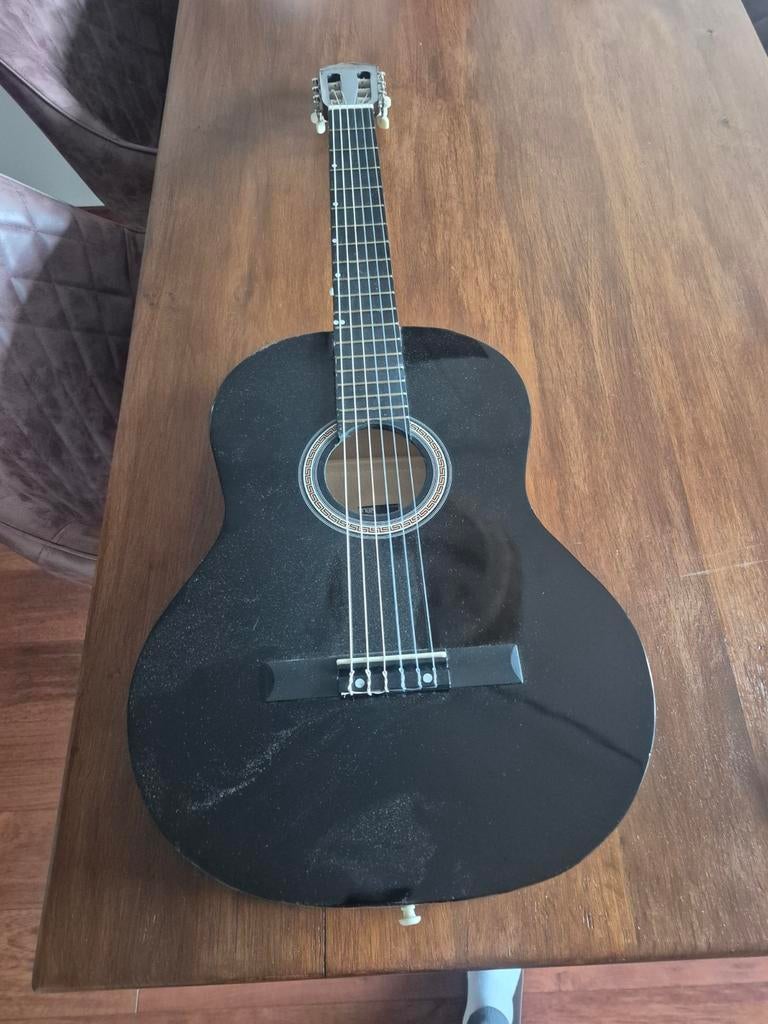 Max Music Klassieke Gitaar Zwart - Zo goed als nieuw, Muziek en Instrumenten, Snaarinstrumenten | Gitaren | Akoestisch, Ophalen