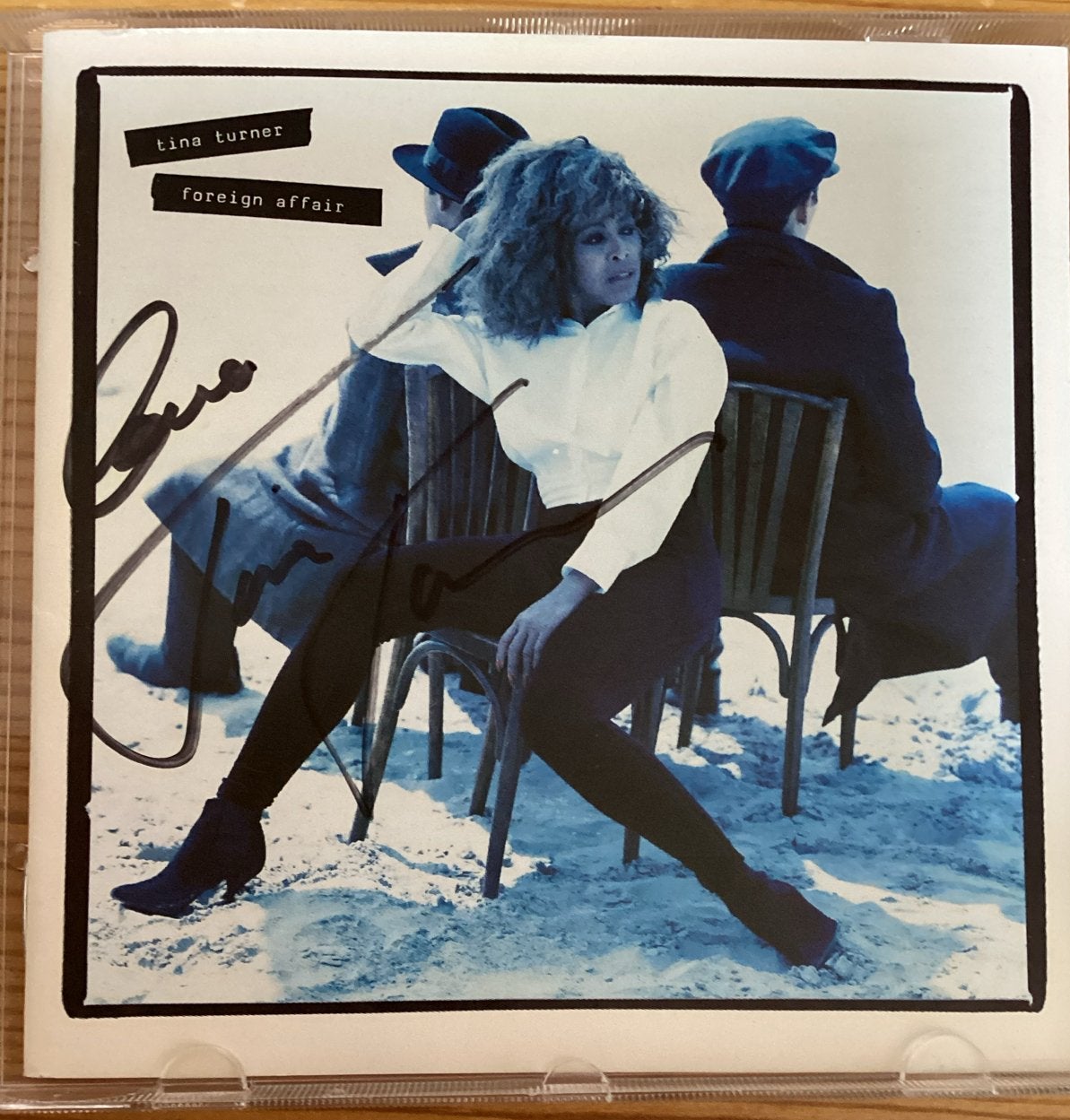 Tina Turner - Foreign Affair CD met gesigneerd boekje, Ophalen of Verzenden, Pop, Album, Gesigneerd