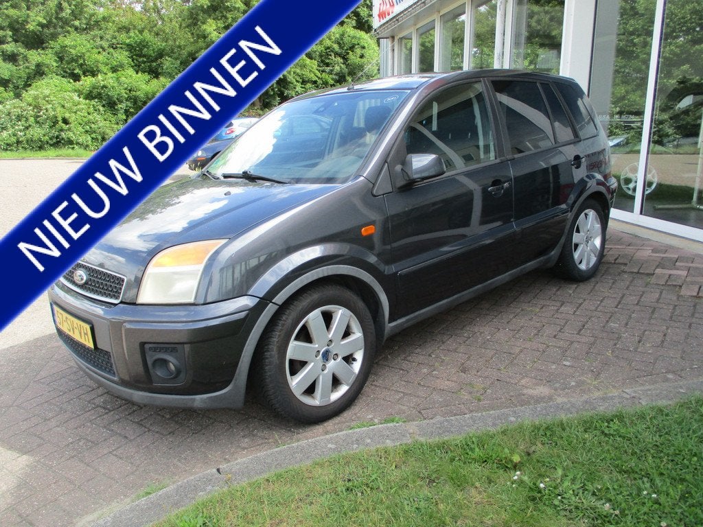 Ford Fusion 1.6-16V Futura (bj 2006), Voorwielaandrijving, 1596 cc, Gebruikt, Zwart
