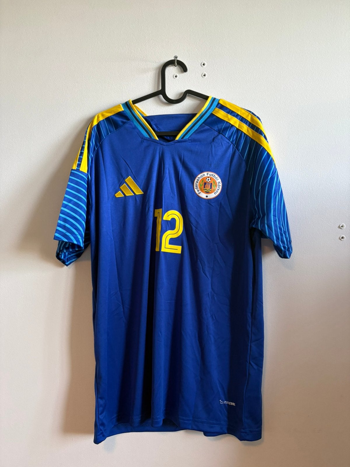 Curaçao WK 2026 shirt, Sport en Fitness, Voetbal, Ophalen of Verzenden, Zo goed als nieuw, Shirt