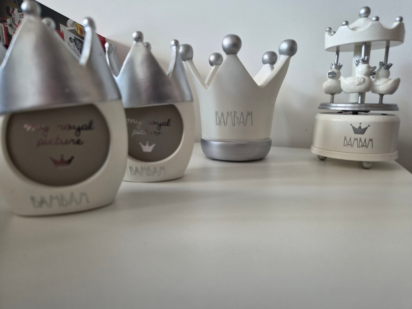 BAMBAM Royal Baby: Fotolijstjes, spaarpot & muziekdoosje, Kinderen en Baby's, Kinderspulletjes, Ophalen of Verzenden